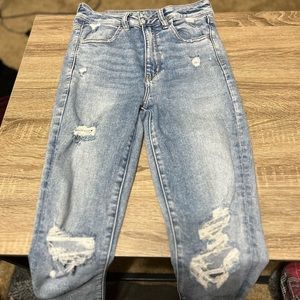American Eagle Light Blue Distressed Jeans Size 4